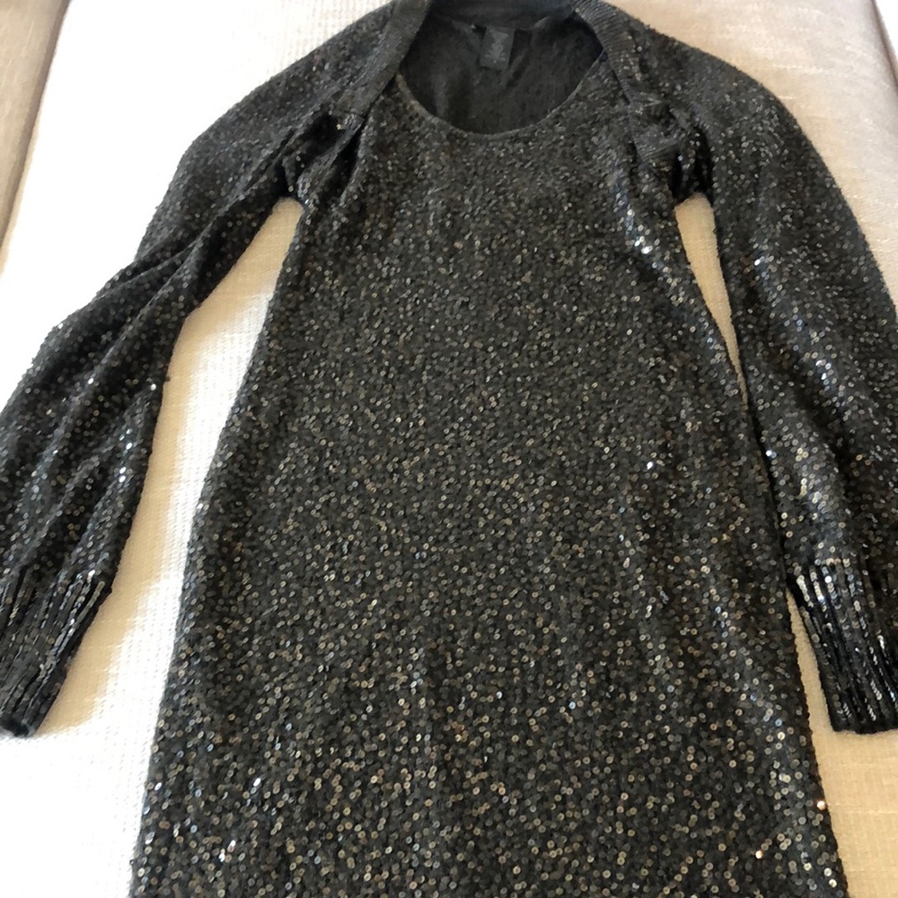 Women’s formal wear